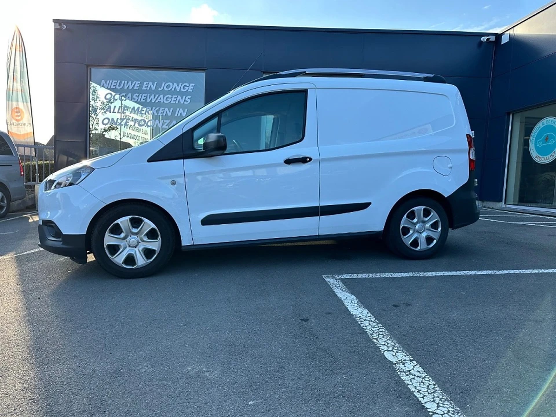 Ford Transit Courier, foto 3