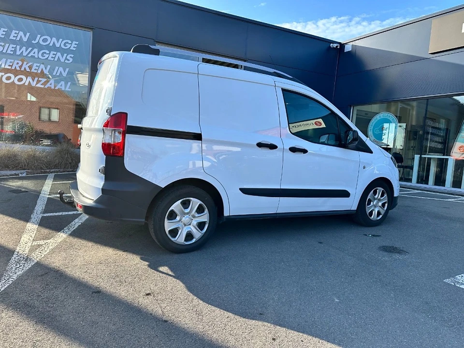 Ford Transit Courier, foto 4