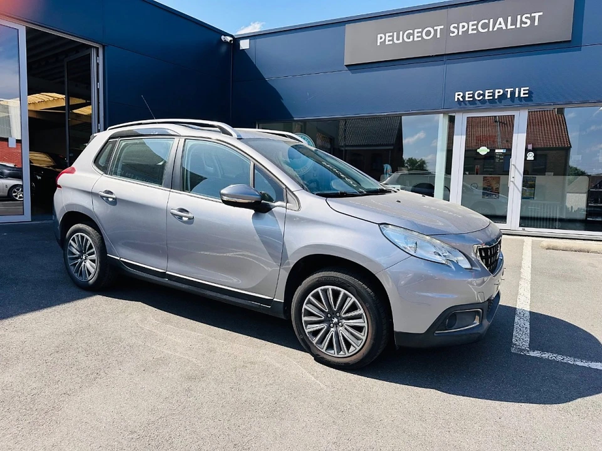 Peugeot 2008 (2016) bij Garage De Maeyer