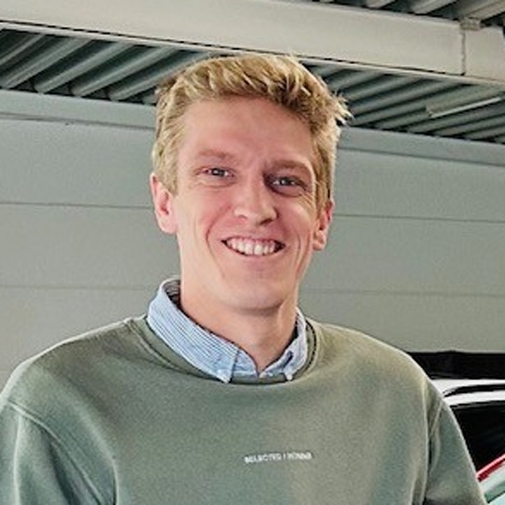 Tijs, Happiness officer bij Garage De Maeyer