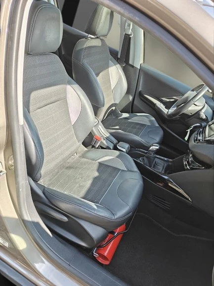Peugeot 2008 Allure Panodak, foto 8