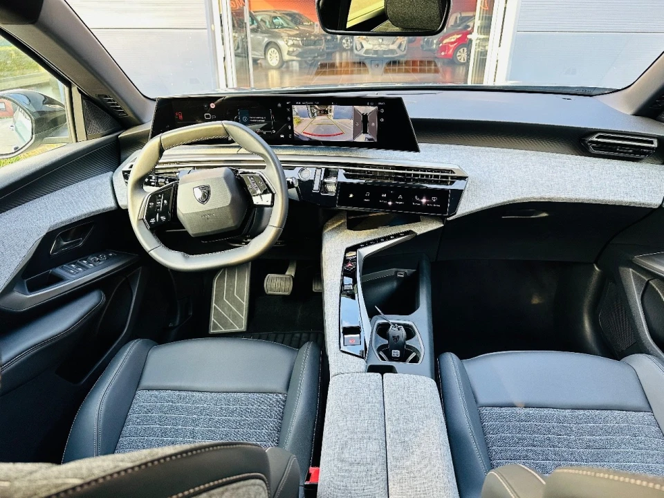 Peugeot 5008 Hybrid 136 Allure, foto 12